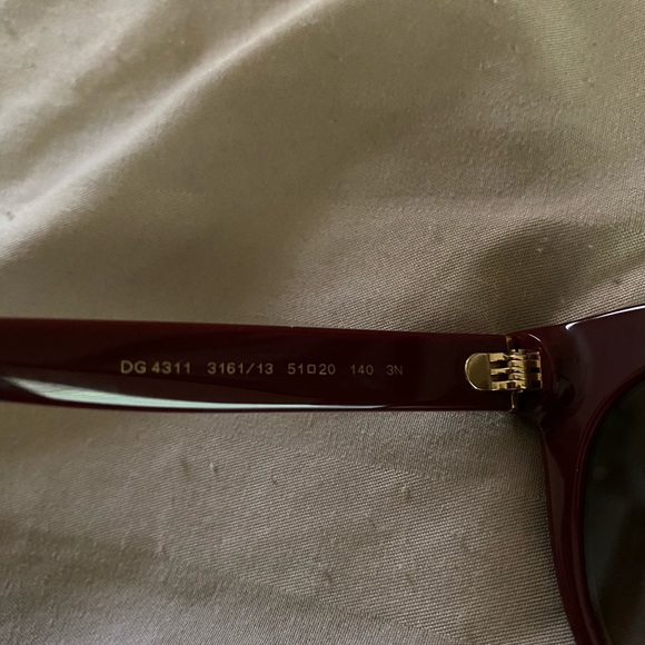 Cheetah Print Dolce & Gabbana Sunglasses - Picture 5 of 5